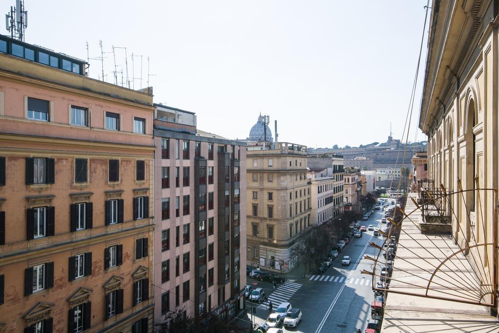 Vatican Treasure — Photos 1
